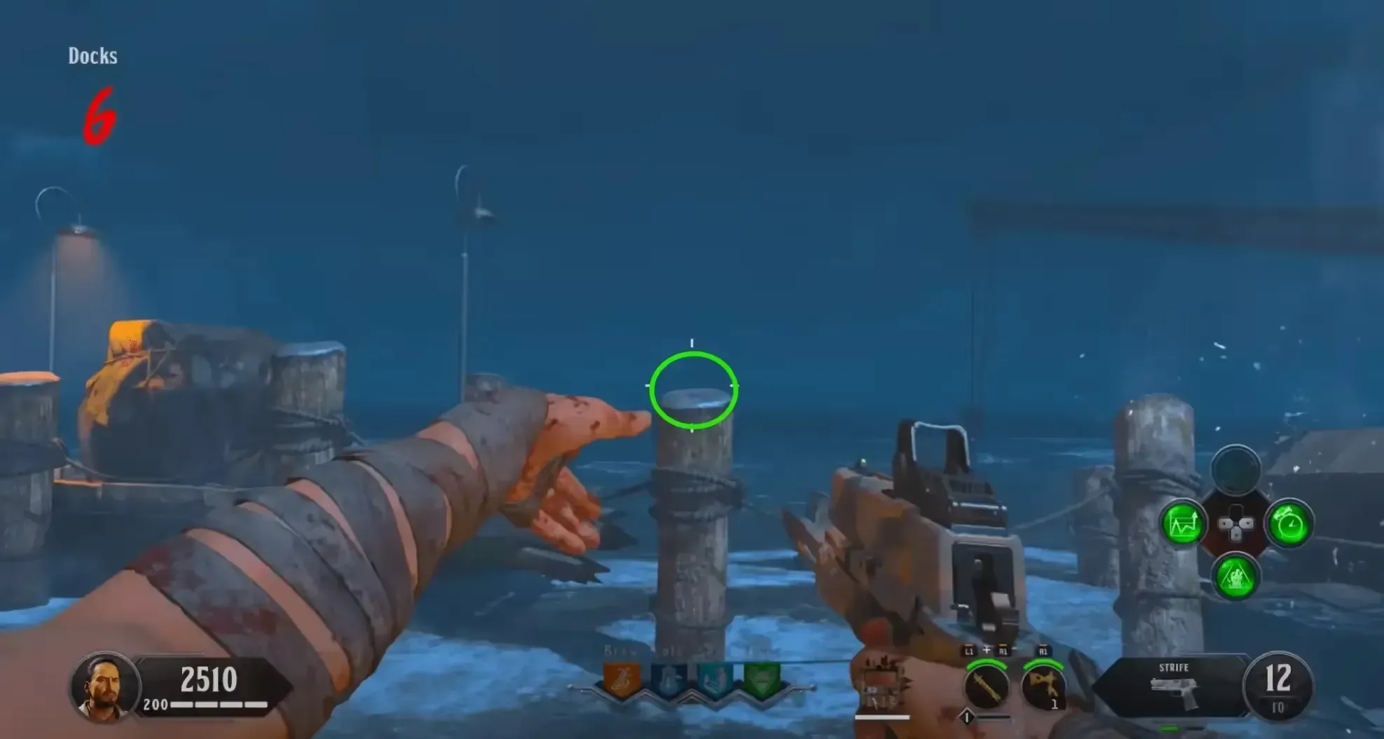 Docks: skull on a wooden pillar