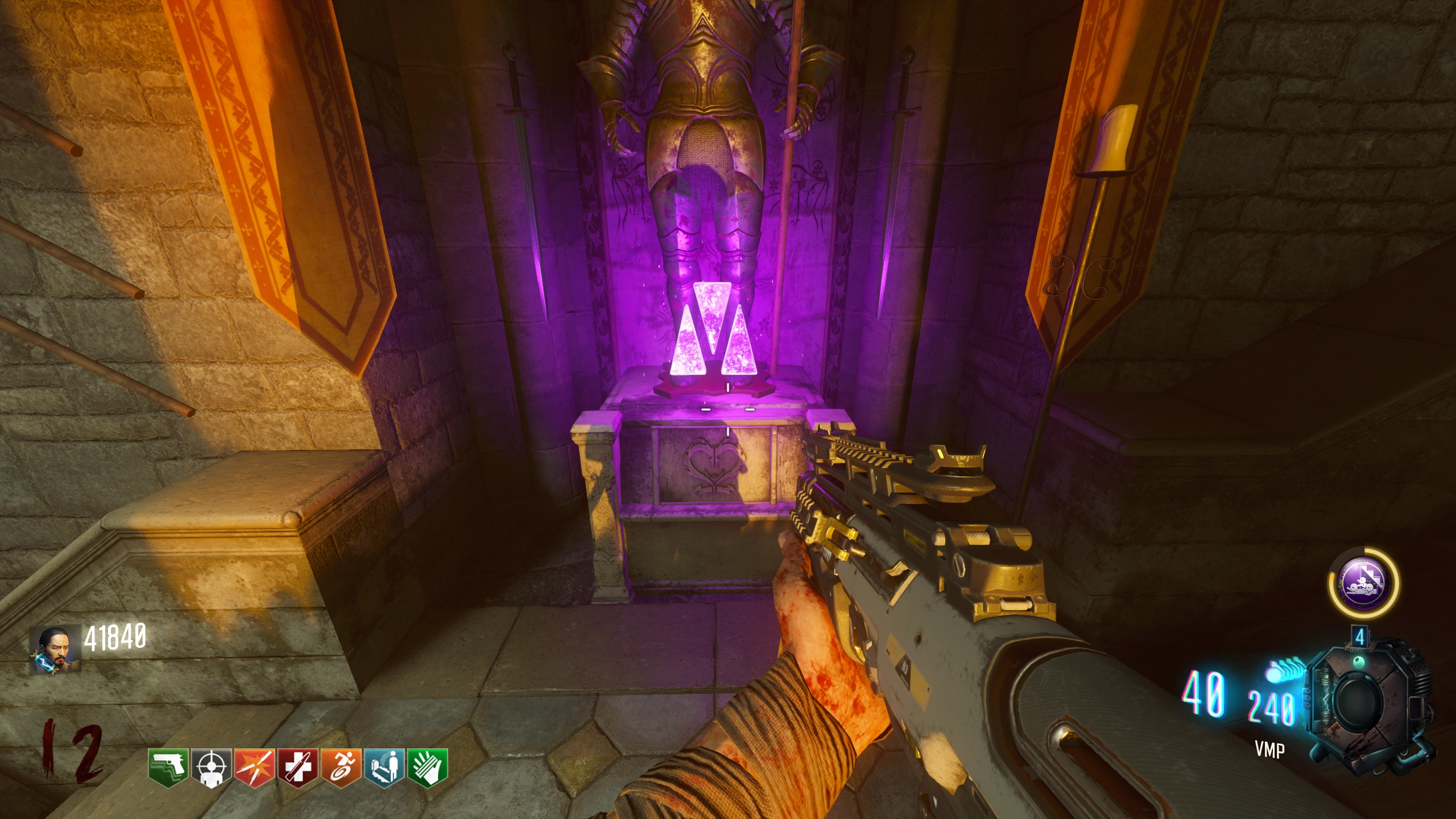 Interact to reveal that knight’s glyph.
