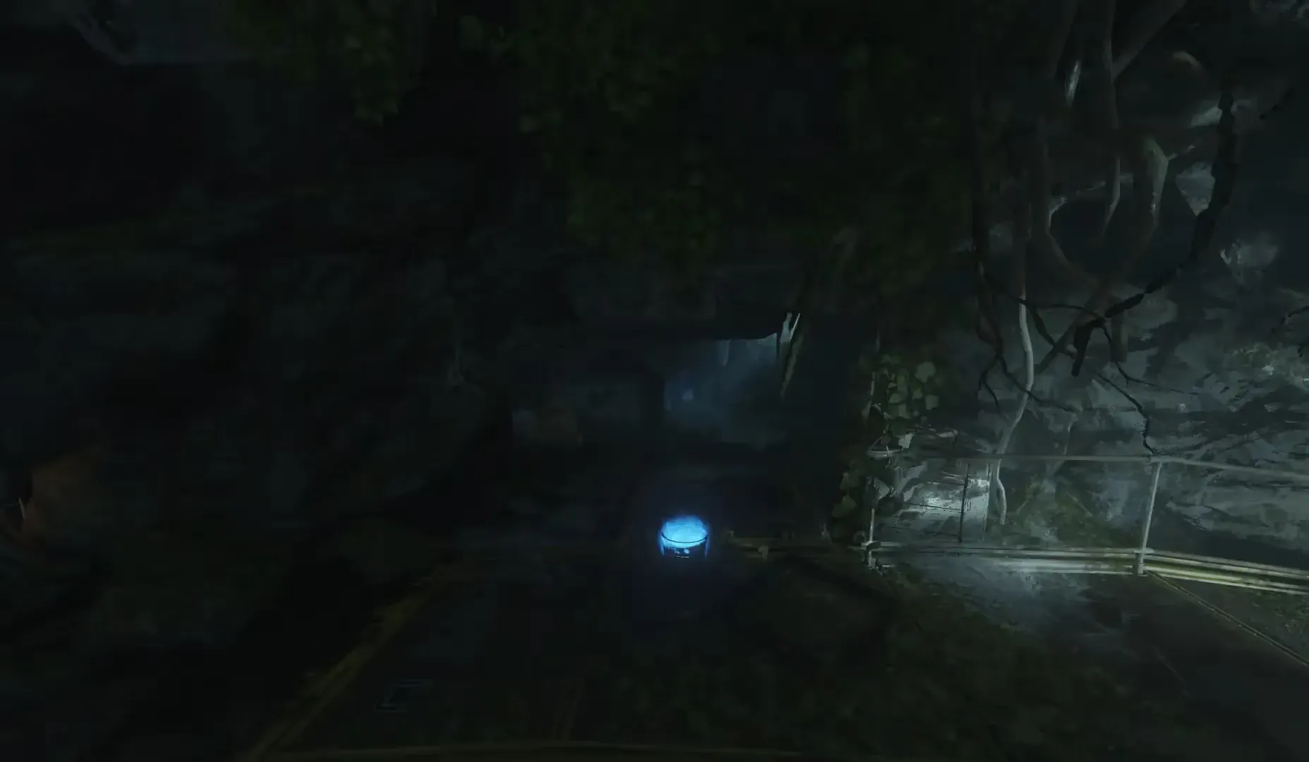 KT-4 opens the blue web into the spider cave.